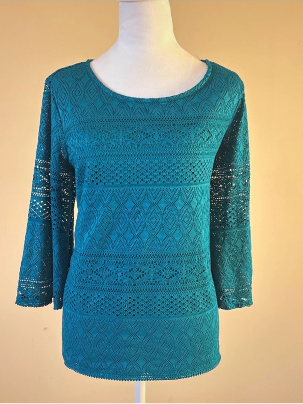 Dana Buchman Teal Openwork Crochet Scoop Neck Top